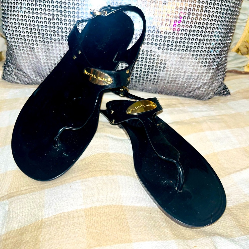 Women’s Michael Kors Sandles size 8